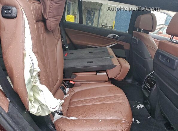 5UXCX6C03M9E66189 2021 BMW X7 Purple 