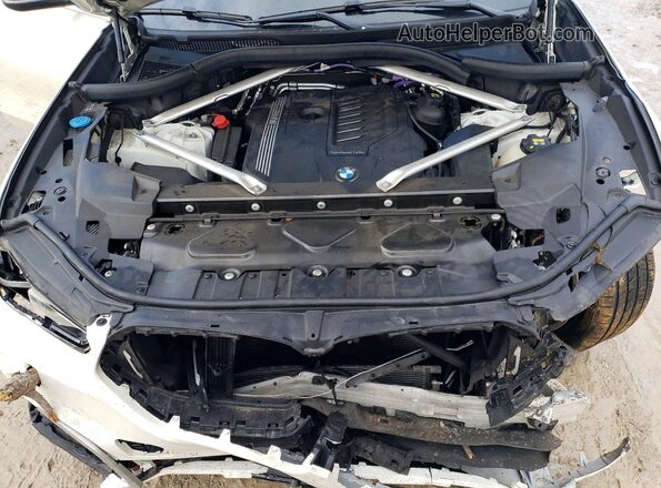 5UXCY6C09N9L19841 2022 BMW X6 White Вид підкапотного простору
