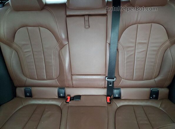 5UXCY8C00L9B21418 2020 BMW X6 Blue Widok tylnych siedzeń