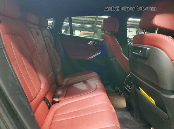5UXCY8C0XN9M57643 2022 BMW X6 Blue Widok wnętrza z tyłu