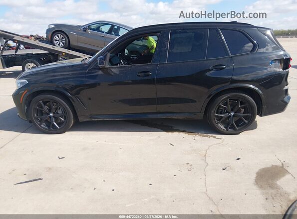 5UXJU2C53KLN66164 2019 BMW X5 Черный Панорамный вид салона 360°