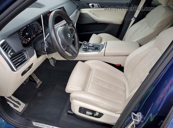 5UXJU2C58KLN67696 2019 BMW X5 Blue 