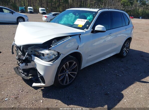 5UXKR2C58J0X09132 2018 BMW X5 Белый Передняя левая четверть
