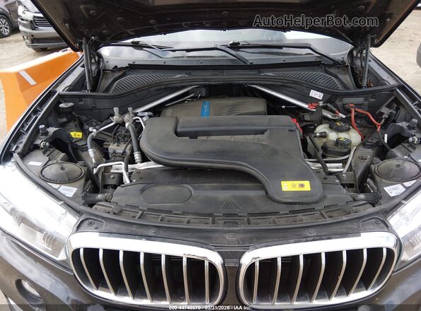 5UXKT0C30H0V96887 2017 BMW X5 Black Rear view