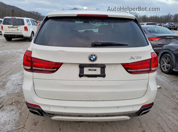 5UXKT0C53J0W00972 2018 BMW X5 White Հետևի տեսք