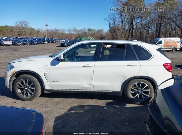 5UXKT0C58G0S77625 2016 BMW X5 White Widok wnętrza 360 stopni