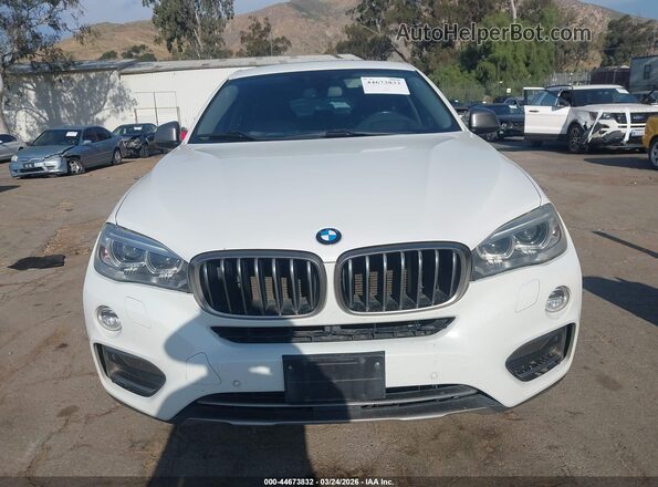 5UXKU0C50G0F93049 2016 BMW X6 White უკანა სალონის ხედი