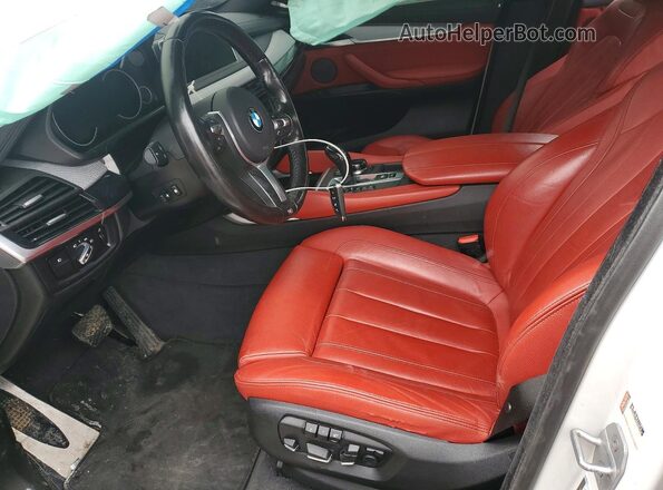 5UXKU2C34H0U30090 2017 BMW X6 White Vista interior delantera