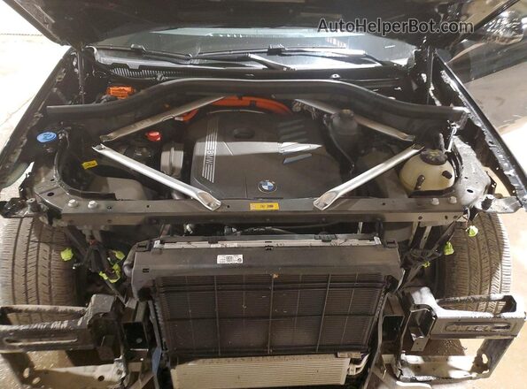 5UXTA6C00P9P99954 2023 BMW X5 Black Engine compartment view