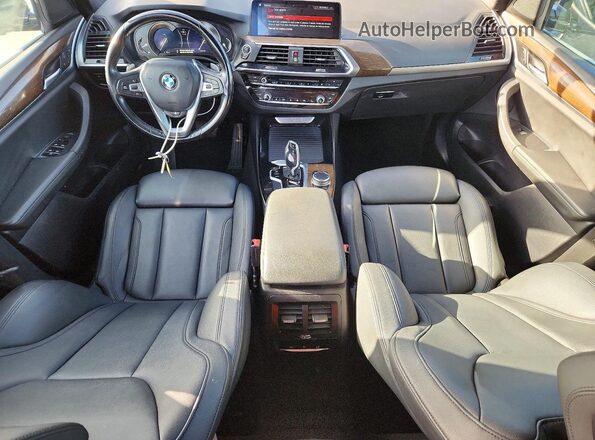 5UXTR7C51KLR43775 2019 BMW X3 Black Widok zestawu wskaźników