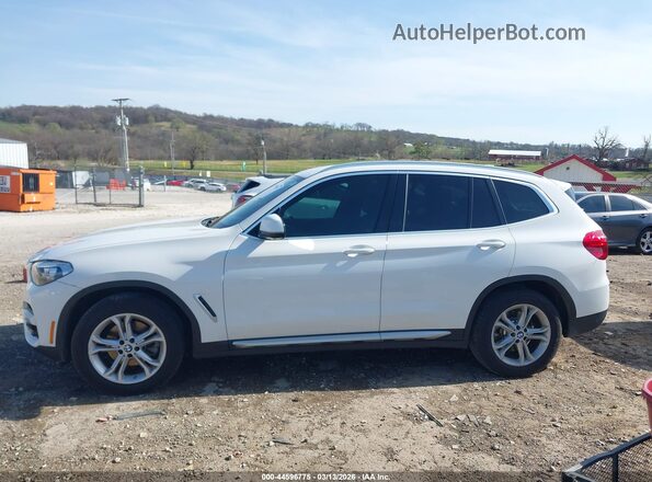 5UXTR7C51KLR46532 2019 BMW X3 White Vista interior de 360 grados