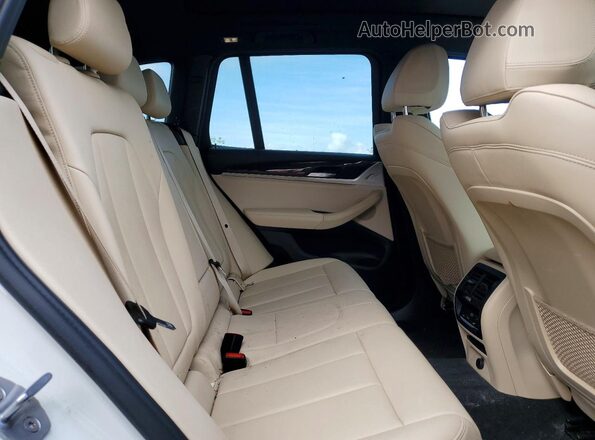 5UXTR7C58KLF24860 2019 BMW X3 White 