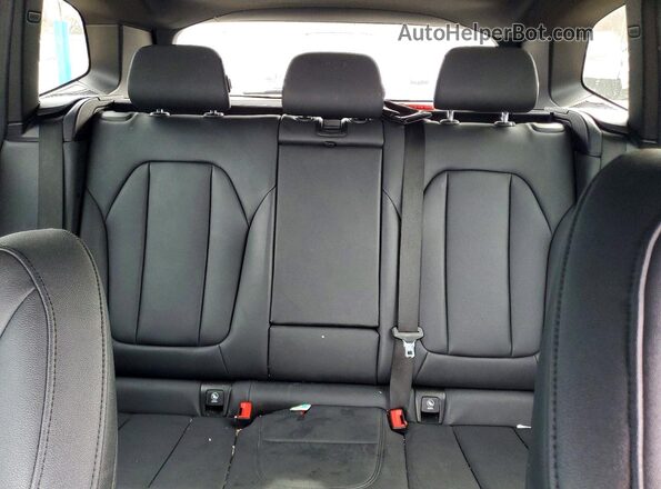5UXTR9C50KLE12856 2019 BMW X3 White 