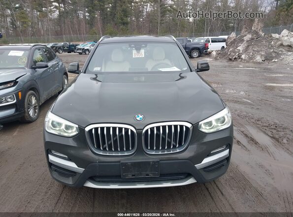 5UXTR9C51JLD60359 2018 BMW X3 Brown Widok zestawu wskaźników