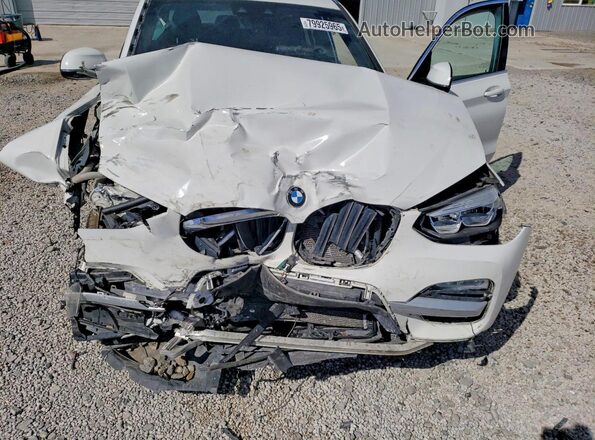 5UXTR9C55KLD93530 2019 BMW X3 White Engine compartment view