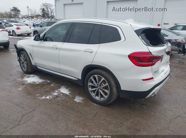 5UXTR9C58KLE18338 2019 BMW X3 White 