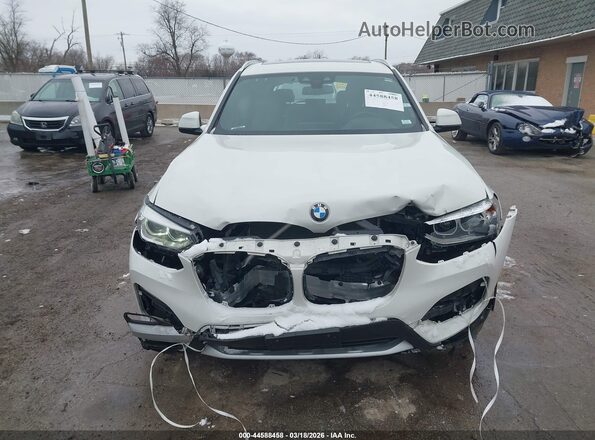 5UXTR9C58KLE18338 2019 BMW X3 White 
