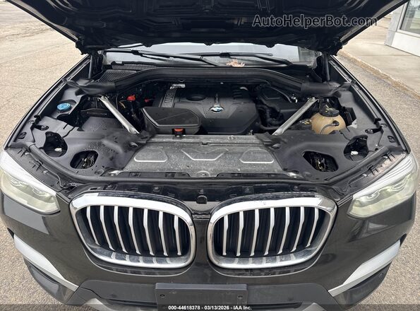 5UXTR9C59JLC75432 2018 BMW X3 Green Vista trasera