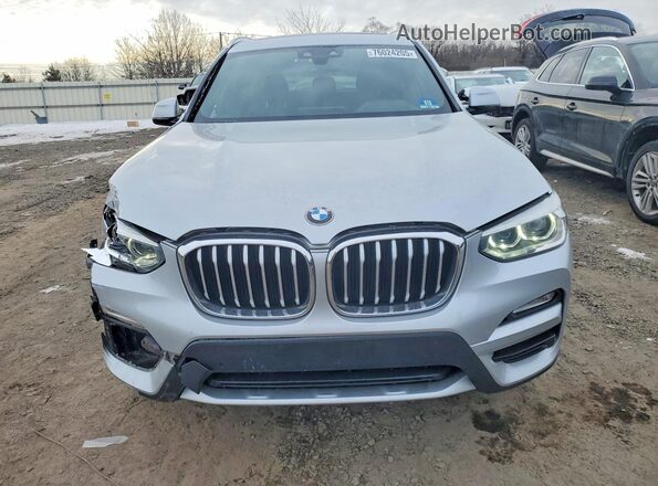 5UXTR9C59KLE14251 2019 BMW X3 Серебряный Вид спереди