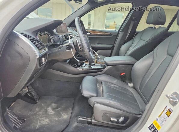 5UXTR9C59KLP81132 2019 BMW X3 Белый 