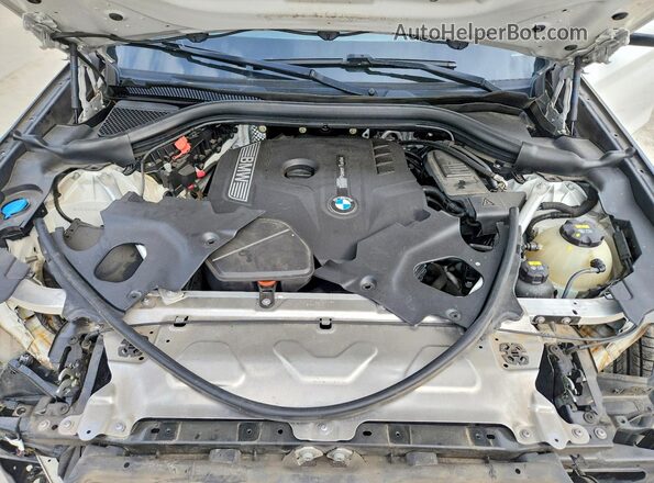 5UXTR9C59KLP81132 2019 BMW X3 Белый 