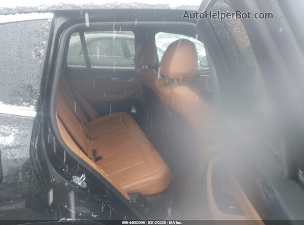 5UXTR9C59KLR04296 2019 BMW X3 Black Вид наклейки з VIN-кодом