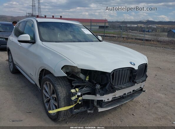 5UXTR9C5XJLC73155 2018 BMW X3 White 