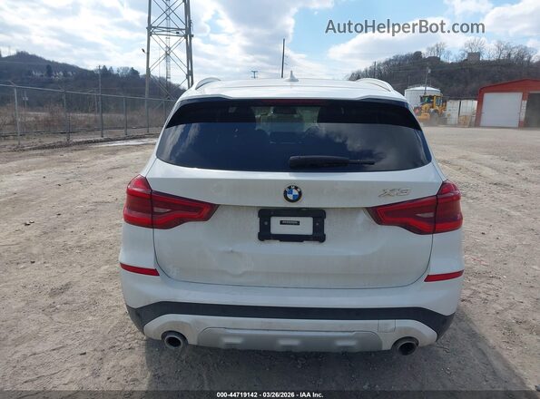 5UXTR9C5XJLC73155 2018 BMW X3 White 