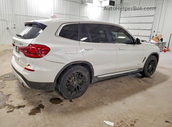 5UXTR9C5XJLD58464 2018 BMW X3 White Задня права чверть