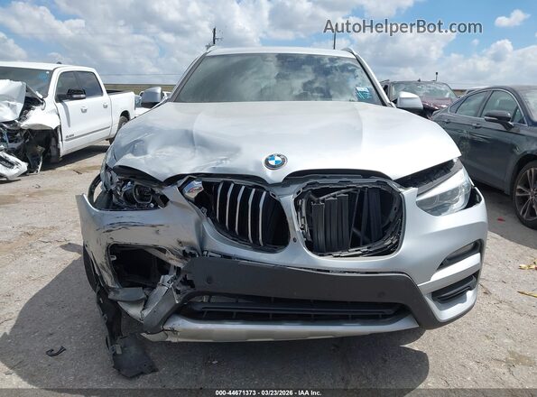 5UXTY3C04M9E71350 2021 BMW X3 Серебряный Вид панели приборов