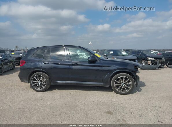 5UXTY3C05M9D71242 2021 BMW X3 Black Սալոնի հետևի տեսք