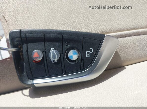 5UXTY3C0XM9F93615 2021 BMW X3 Blue Vista del salpicadero
