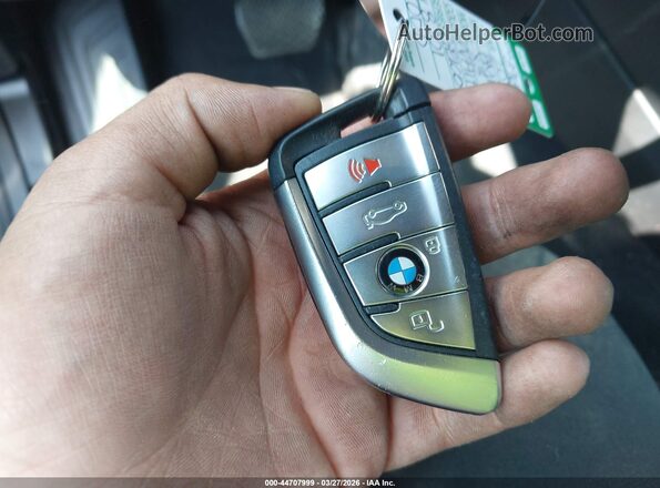 5UXTY5C06M9G18201 2021 BMW X3 White Вид панелі приладів