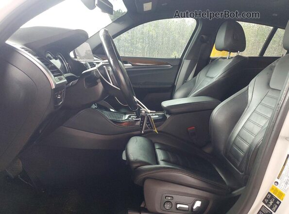 5UXUJ3C51KLG57013 2019 BMW X4 White Вид салону спереду