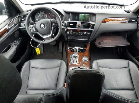 5UXWX7C57H0U39969 2017 BMW X3 Gray Dashboard view