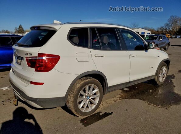 5UXWX9C52H0T13689 2017 BMW X3 White Rear right