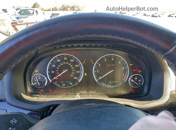 5UXWX9C52H0T13689 2017 BMW X3 White Instrument cluster view