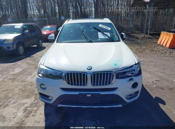 5UXWX9C5XH0T15562 2017 BMW X3 White 