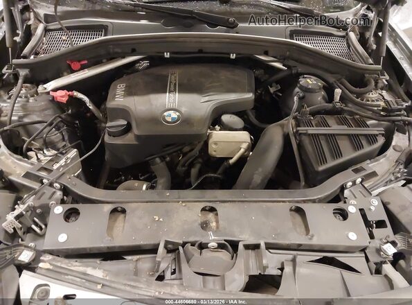 5UXWZ7C3XH0X39448 2017 BMW X3 Gray Rear view