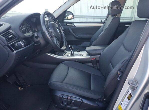 5UXWZ7C59H0U46593 2017 BMW X3 Silver Widok wnętrza z przodu