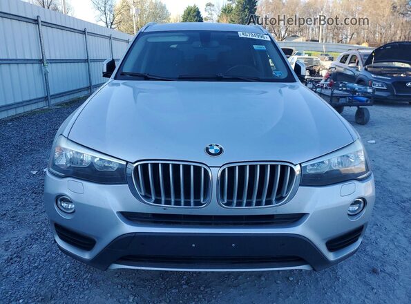 5UXWZ7C59H0U46593 2017 BMW X3 Silver Widok z przodu