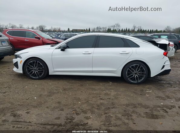 5XXG44J87RG243685 2024 KIA K5 White სალონის 360-გრადუსიანი ხედი