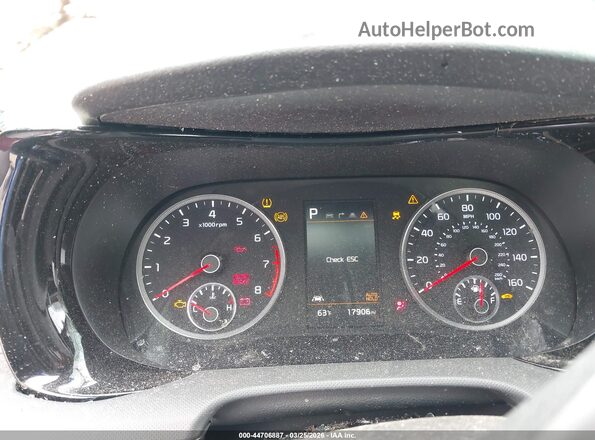 5XXG64J22RG229604 2024 KIA K5 Blue Rear seats view