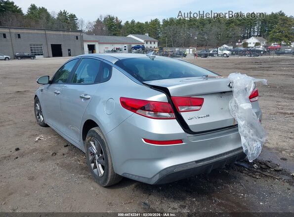 5XXGT4L39LG425190 2020 KIA OPTIMA Silver Սալոնի հետևի տեսք