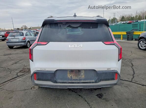 5XYAEFS52TG007600 2026 KIA EV9 White უკანა ხედი