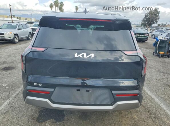 5XYAFFS5XTG008166 2026 KIA EV9 Black Հետևի տեսք