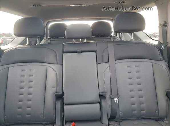 5XYAFFS5XTG008166 2026 KIA EV9 Black Հետևի նստատեղերի տեսք