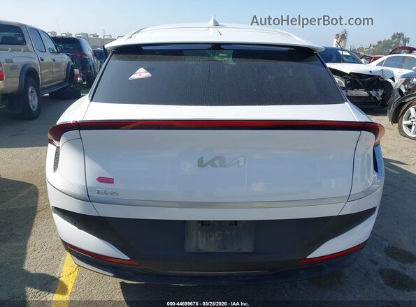 5XYC34JAXSG008560 2025 KIA EV6 White 