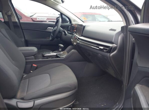 5XYK23DF2TG393579 2026 KIA SPORTAGE Black წინა სალონის ხედი
