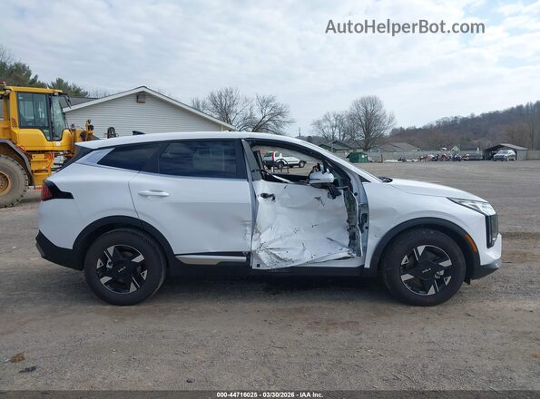 5XYK23DF2TG405326 2026 KIA SPORTAGE White Widok wnętrza z tyłu